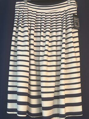 Lucy Paris White with Navy Stripe Midi Skirt Size M NWT
